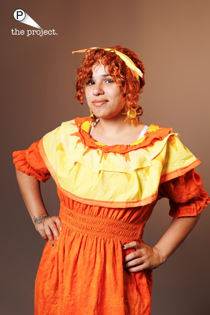How to Cosplay Pepa Madrigal